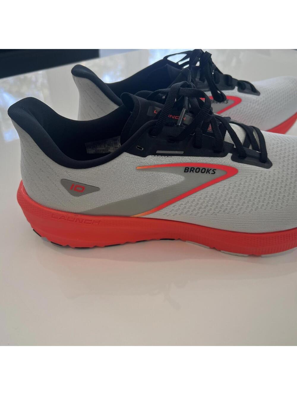 Brooks Launch 10 Grey Black Fiery Coral Men Running Shoes Size 14 - Picture 3 of 9